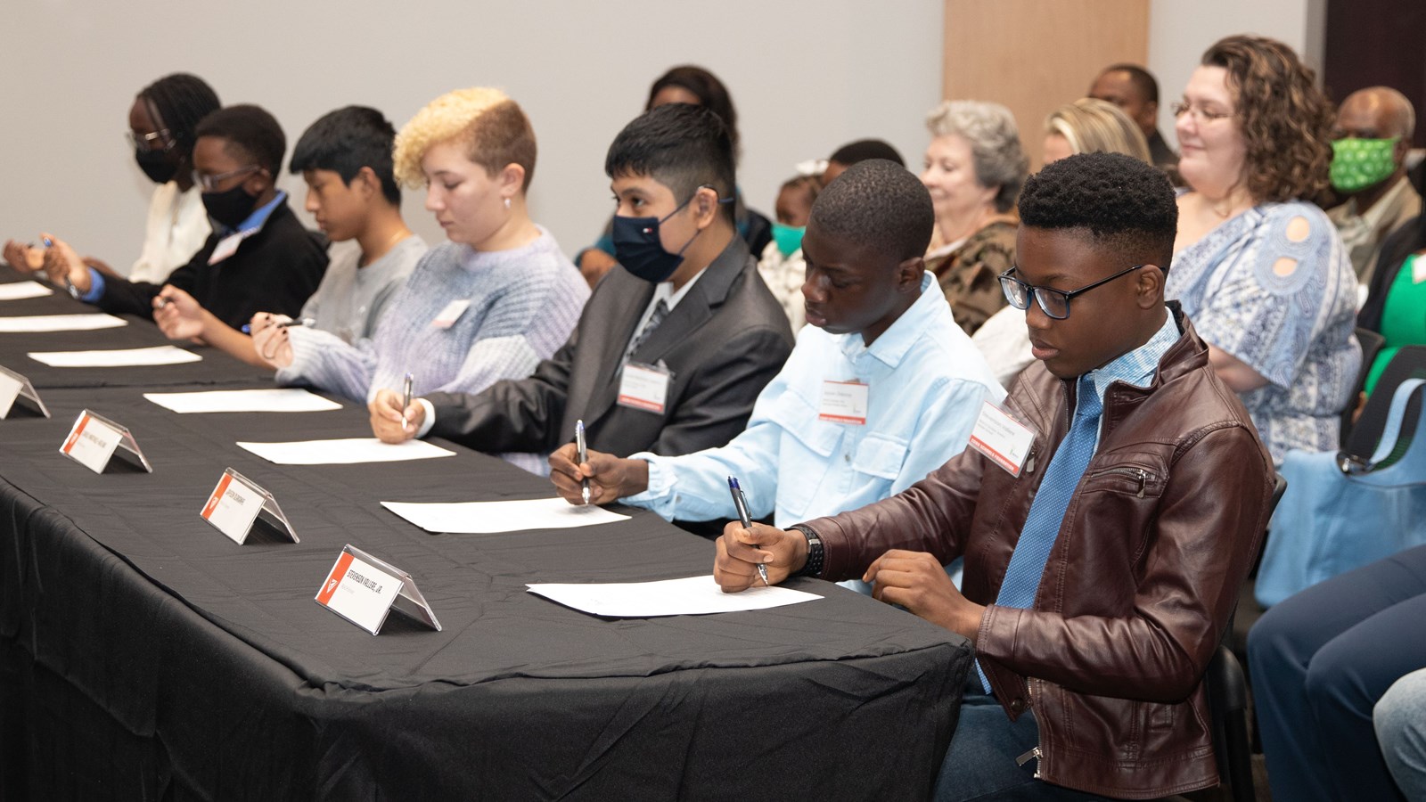 Cobb Middle School Students Sign for Opportunity for REACH Scholarship